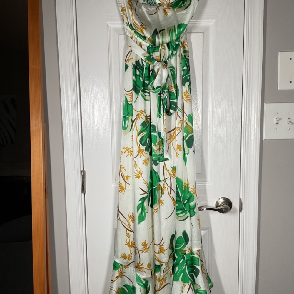 Maxi Dress tube top style flowy sz XS/Stan Smith